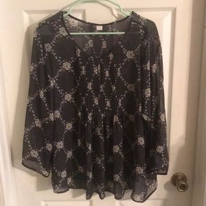 Old navy blouse